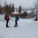 Zjutraj še megla pri Domu na Zelenici (1536m)
