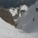 Pogled navzdol na Y grapo kjer bomo sestopili