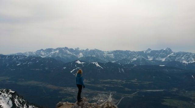 Razgled z vzhodnega vrha Dobrača na Julijske Alpe