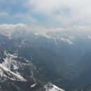 Razgled z vrha Male Mojstrovke na Kanjavec in Špičje (od leve proti desni)