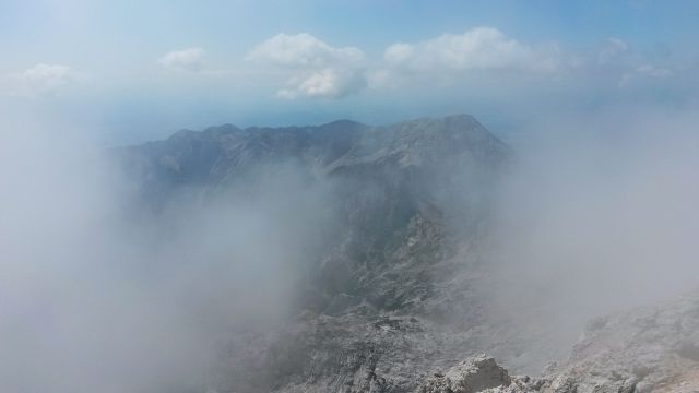 Razgled z vrha Skute na Krvavec in Kalški greben