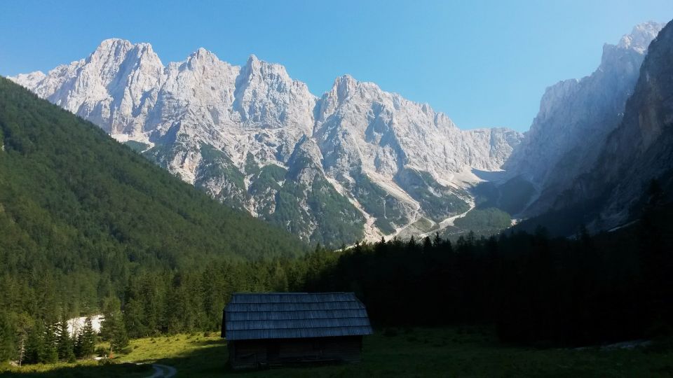 Razgled v Krnici na Škrlatico (levo)