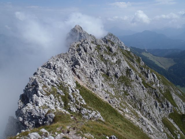 20160911 CJAJNIK - to pa je nekaj - foto