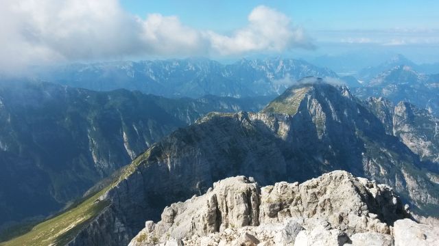 Razgled z vrha Montaža na Strmo peč