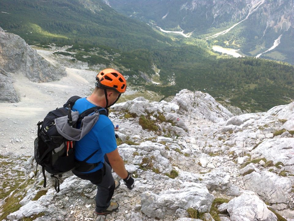 Spust proti Zavetišču pod Špičkom