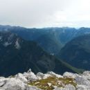 Razgled z vrha Rombona na B. Grintavec, Špičje in Krnsko pogorje (od leve proti desni)