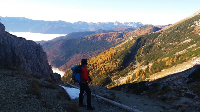 Nadaljnja pot proti Toscu ter razgled na Bohinjske hribe