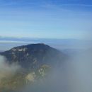 Razgled z Velikega vrha na Grlovec