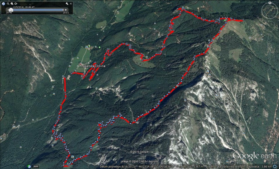 14,8KM dolga pot in 990m vzpona.