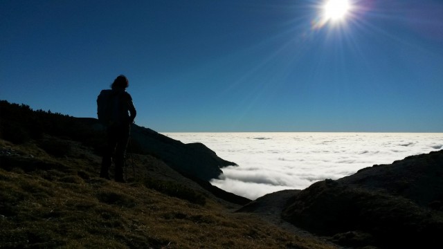 Na sedlu Prag (1910m) z razgledom na 