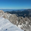 Razgled z vrha Turske gore na Mrzlo goro (levo) ter Peco in Olševo (desno)