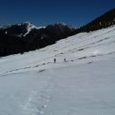 Pot proti Planini Bistrica/Hutte Oisternig