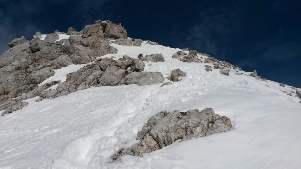 Pogled na nadaljnji vzpon proti vrhu Špika