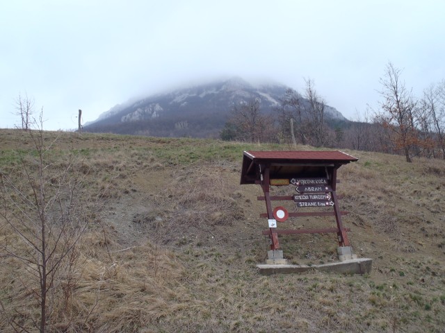 20170319 Nanos  Razdrto - Strane - foto