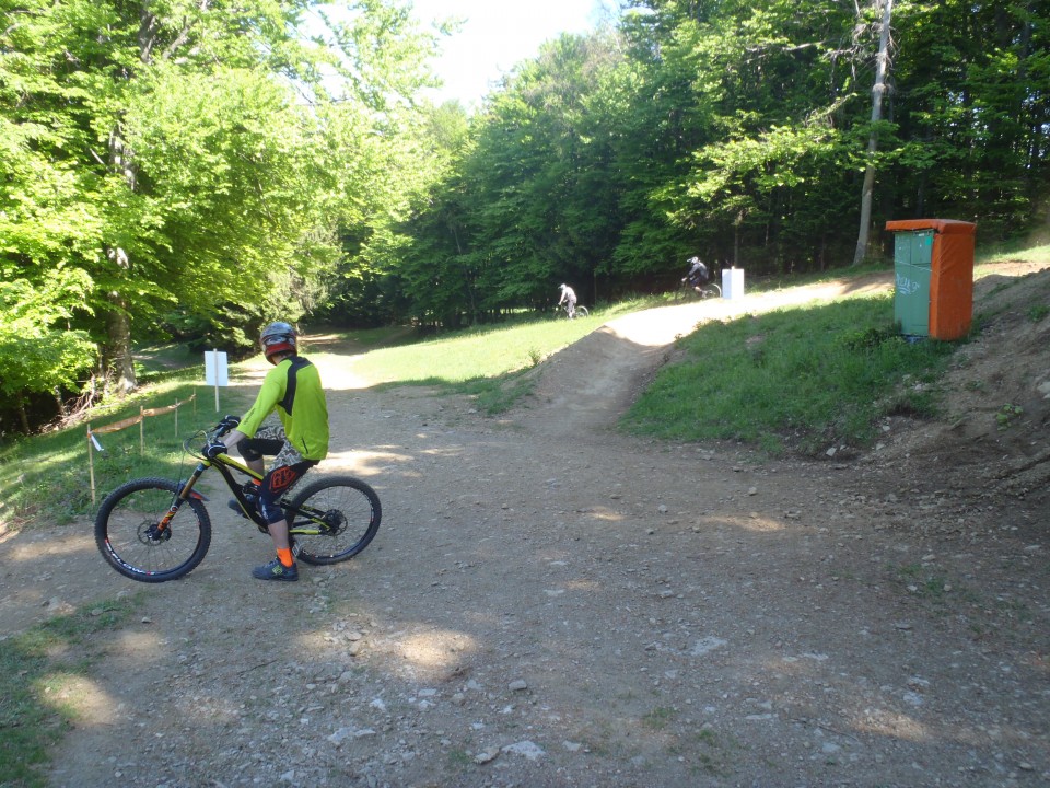 20170519 Radvanje-Bellevue po enki - foto povečava