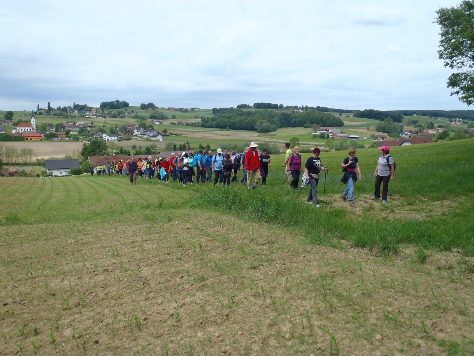 20170520 Dan Pomurskih planincev-Gor.Slaveči - foto povečava