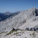 Velika Mojstrovka, v ozadju Bavški Grintavec.