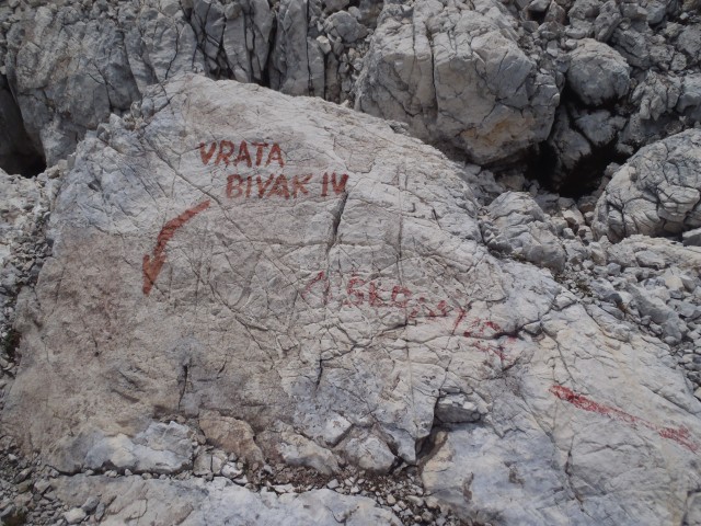 20180801 Vrata-Škrlatica-Rdeča šk-Dolkova špi - foto