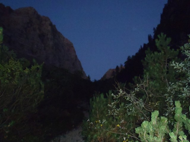 20180909 Triglav - nekaj manjka - foto