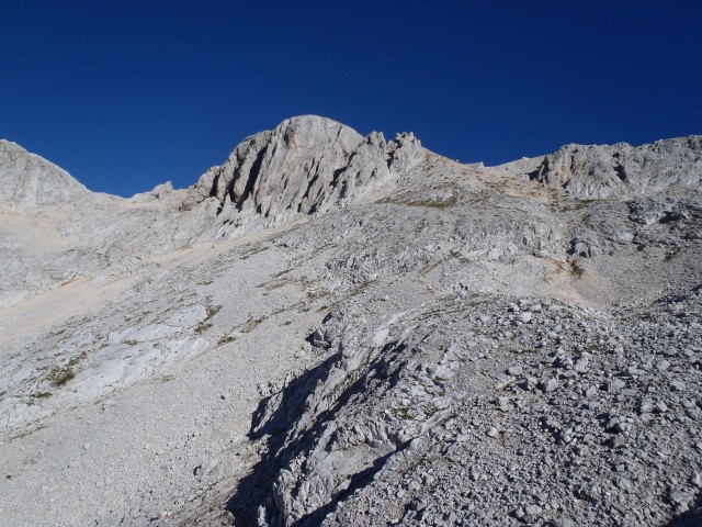 20180909 Triglav - nekaj manjka - foto