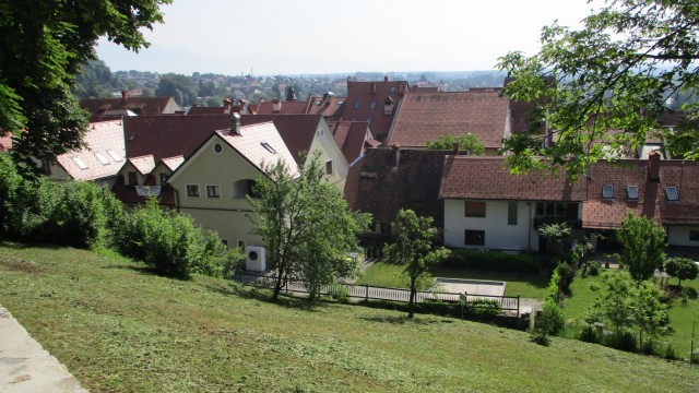 Skozi Škofje Loko.