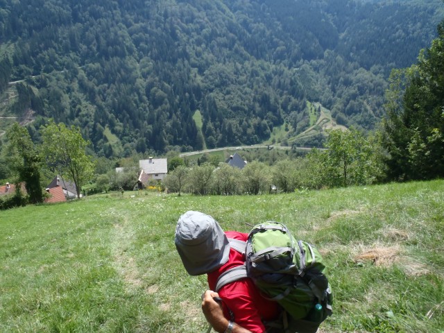 Zelo strmi del poti čez trato.