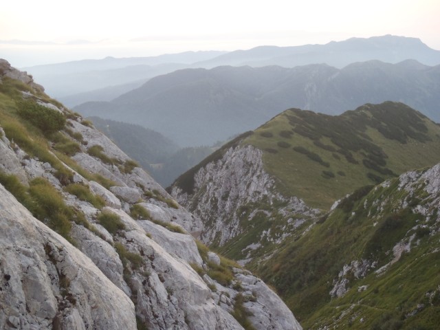 20190820 Čez vrhove Črna prst-Pl.Razor - foto