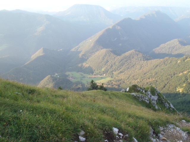 20190820 Čez vrhove Črna prst-Pl.Razor - foto
