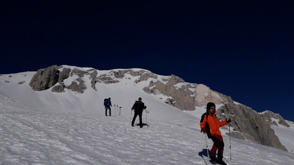 20200110 Triglav in jutro na kredarici - foto povečava