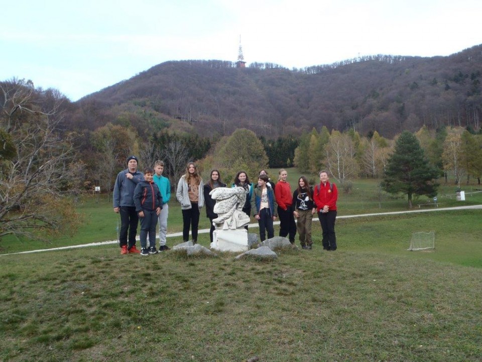 20221110 Boč - priprave na mig - foto povečava