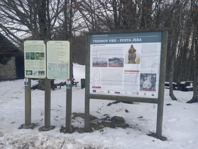 20221126-27 Gospodična - foto
