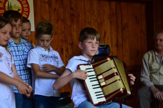20260528 Dimekov memorial-foto lado - foto