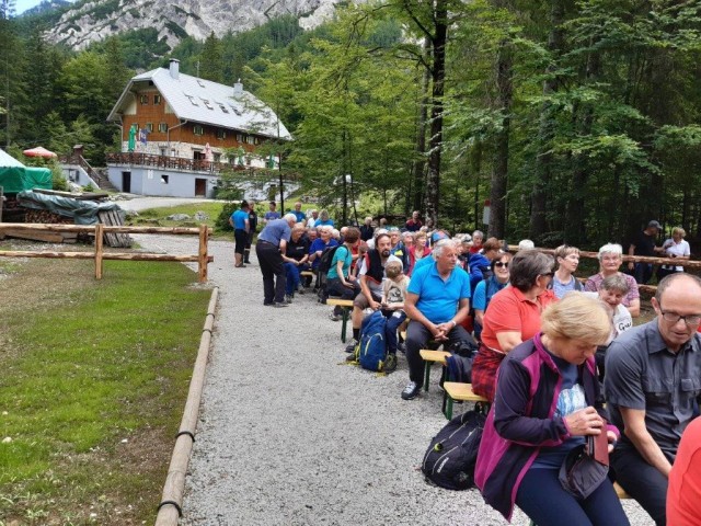 20230624 otvoritev gustlnov dom v Vratih - foto