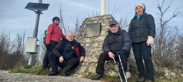 20231208 koča MLADIKA, sovič - foto