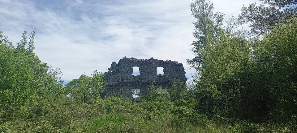 20240421 po ponoru reke Reke - foto povečava