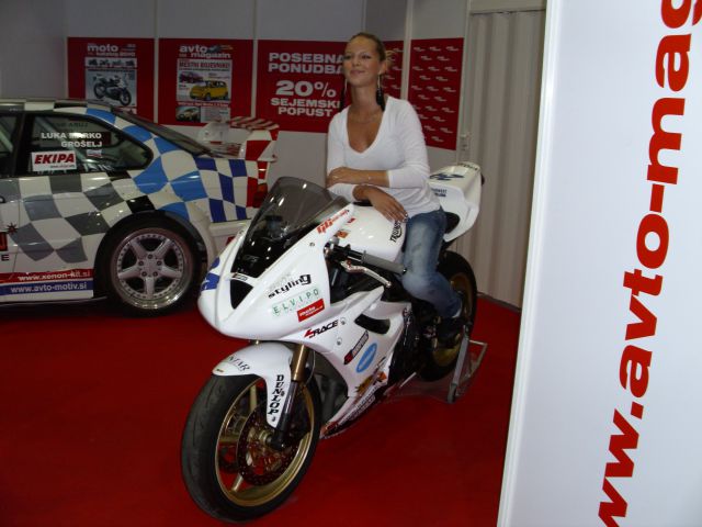 Avto moto show bejbe - foto