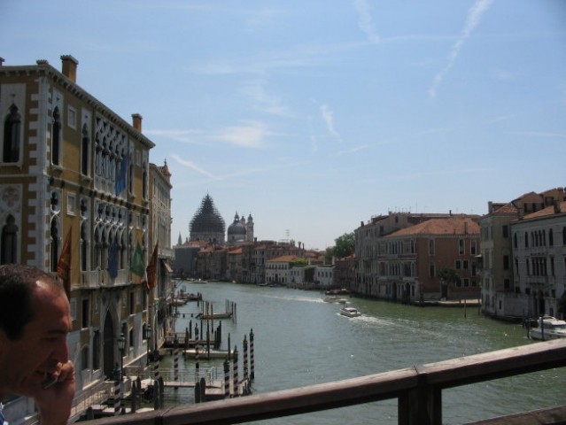 ...Canale Grande z druge strani mosta...