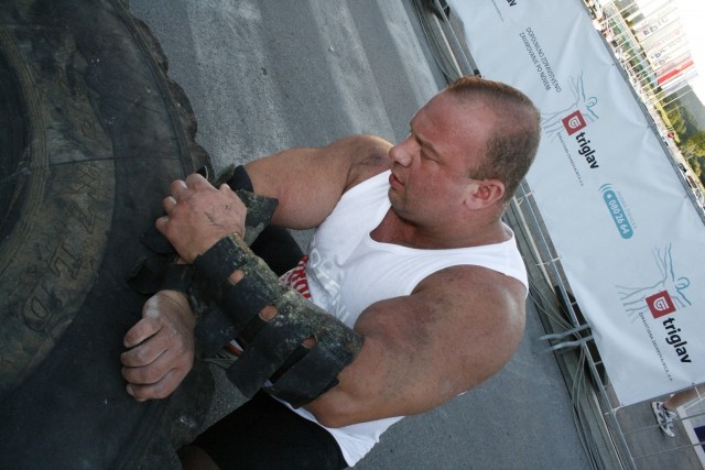 STRONGMAN POSTOJNA 2009 - foto