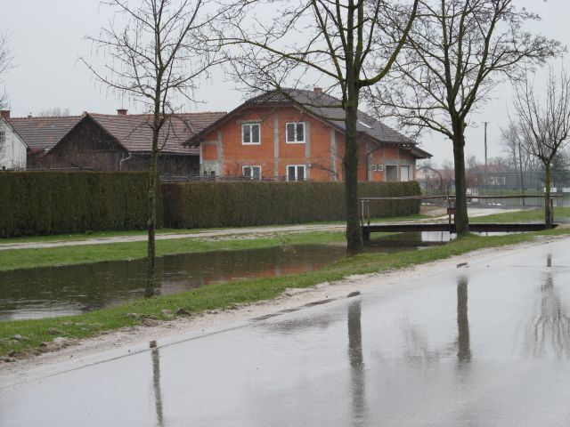 Poplave Murski Črnci - marec/april 2013 - foto