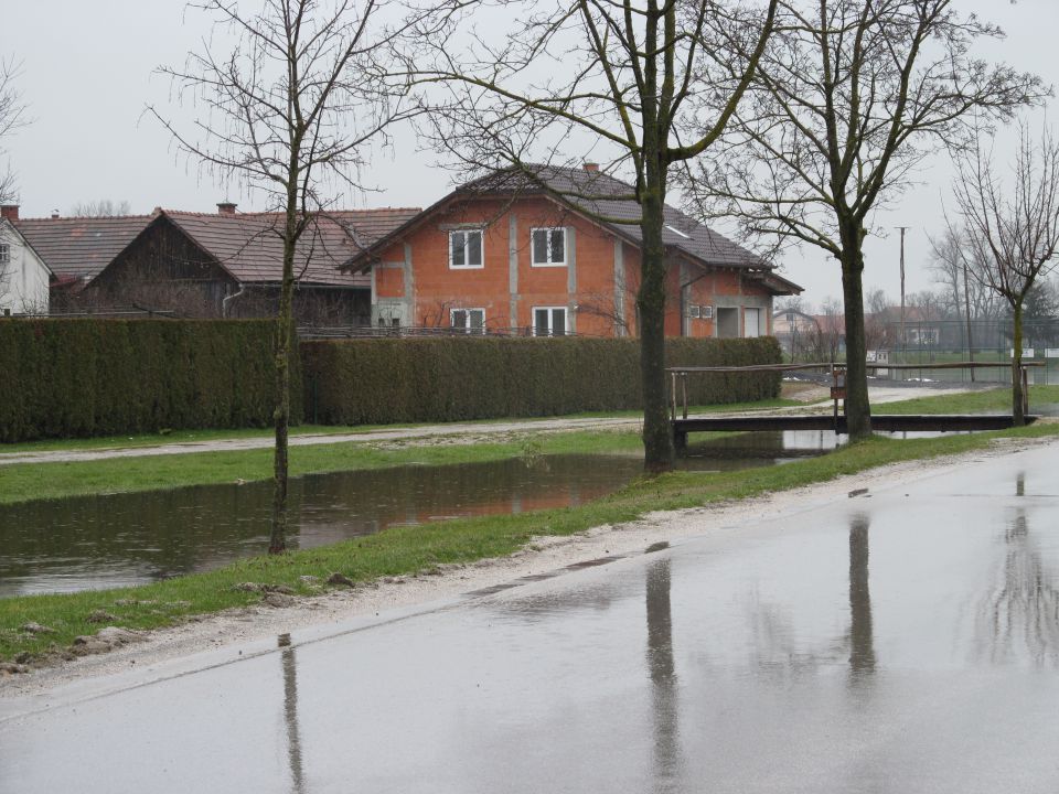 Poplave Murski Črnci - marec/april 2013 - foto povečava