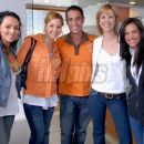 Ivonne Montero, Paola Toyos, Michel Brown, Margarita Ortega, Gaby Espino