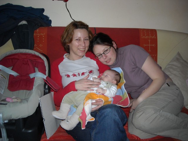 21. dec - mami, teta Jana in moja malenkost v Trnovem