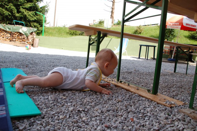 4. jul - grem kar pogumno čez tole špikanje do hrane, mogoče bom še kaj finega dobila....