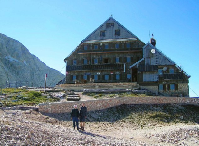 090_2 Triglavski dom na Kredarici, 2515 m, 16.07.07