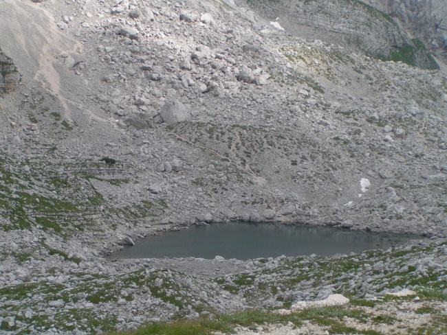 084_4 Jezero v Laštah
